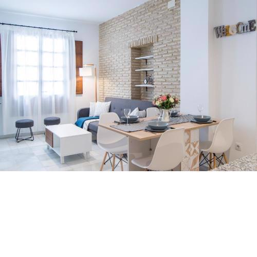 Riverside Triana Apartment