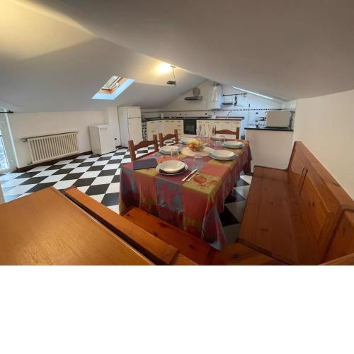 Riviera 1931 Casa Mansarda