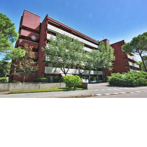 Riviera complex