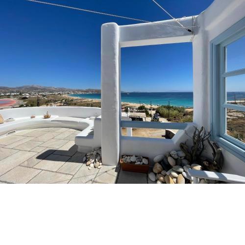 Riviera Naxian Home