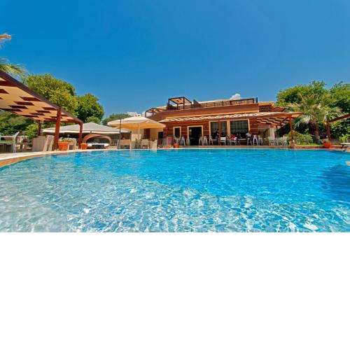 Riviera Perdika Hotel