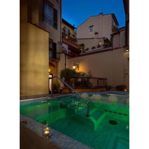 Rivoli Boutique Hotel
