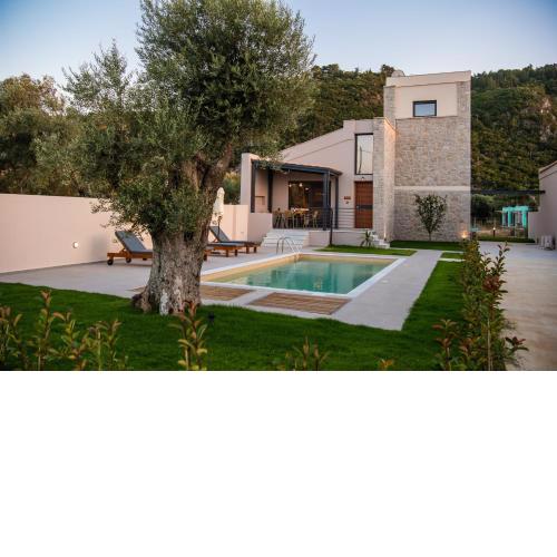 RIZOMATA LUXURY VILLAS