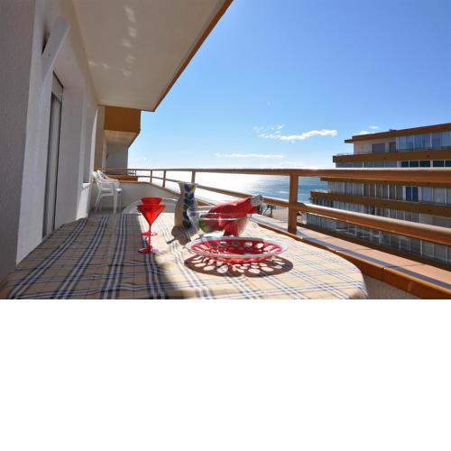 RNET - Apartments Roses Holiday Center