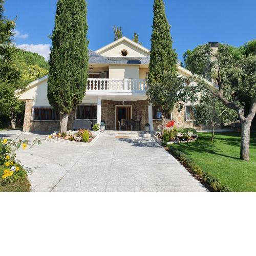 Robertina Home
