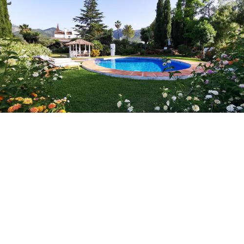 Roca Verde, Boutique Bed & Breakfast