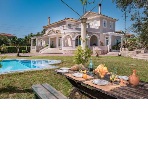 Rodami Luxury Villa