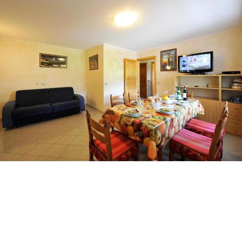 Rododendro - Happy Rentals