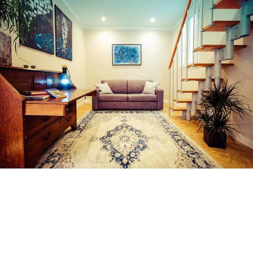 Rodolfo Suite