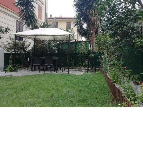 ROEL Garden View