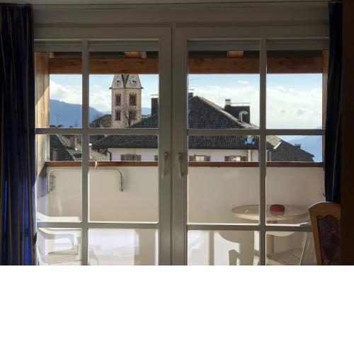 Roessl Apartment 301
