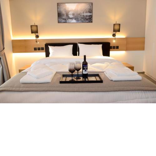 Roloi suites