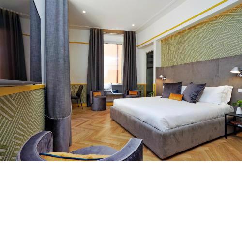 Roma Five Suites