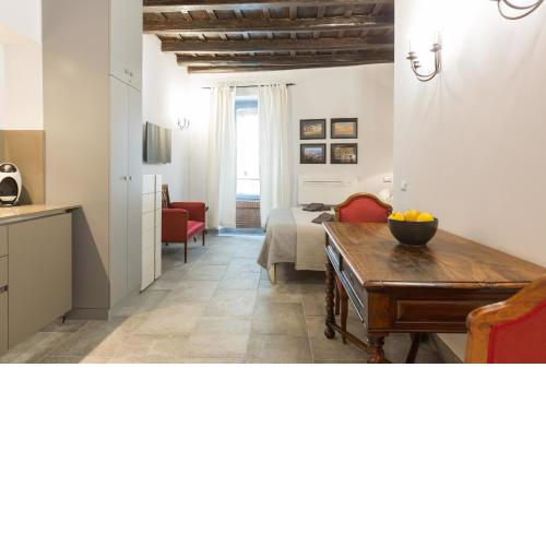 Roman Forum Suite