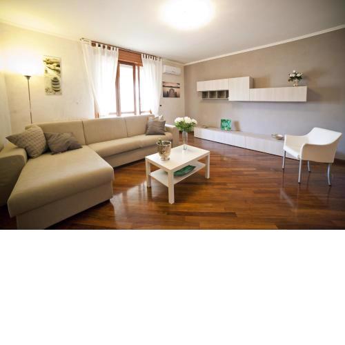 Roman Holidays all'Eur