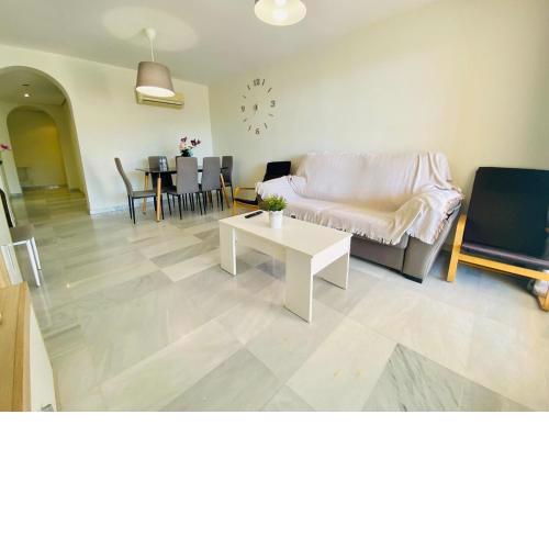 Romantic apartment in El Ejido with garden