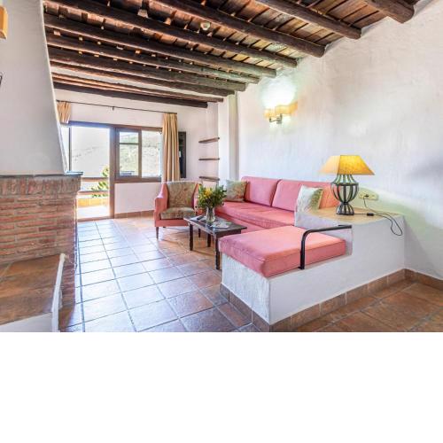 Romantic apartment in Granada with shared pool