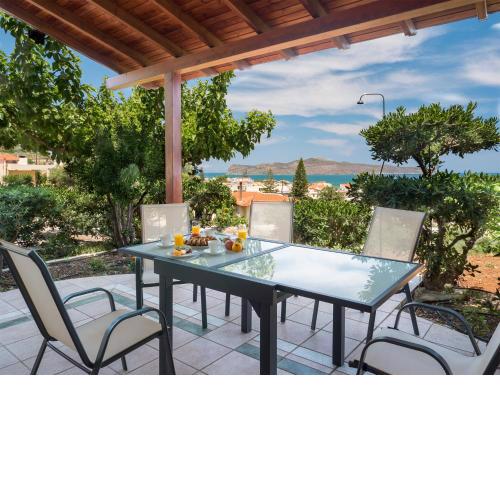 Romantic Corner Maisonette house