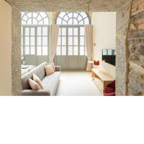 Romantic Escape Como city - Jacuzzi & Free Parking by Rent All Como