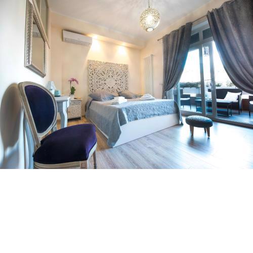 Romantic House