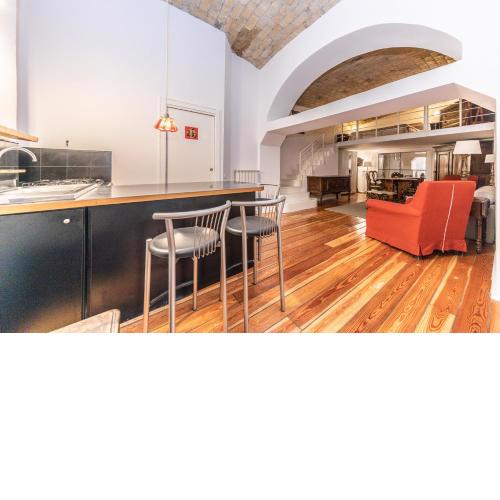 Romantic Nest in Vibrant San Lorenzo