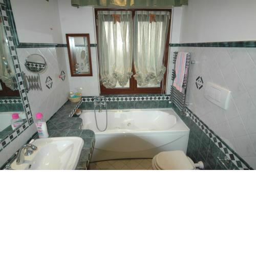 Romantic Rome in a Deluxe apartment for 2 people, Jacuzzi