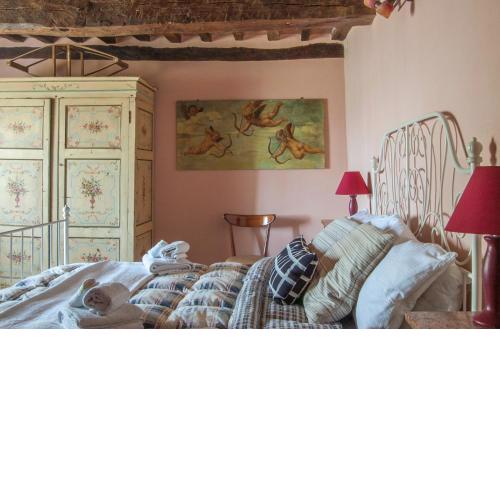 Romantica casina nel borgo vicino Siena