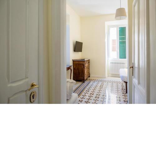 RomAntica Family Apartment near San Giovanni