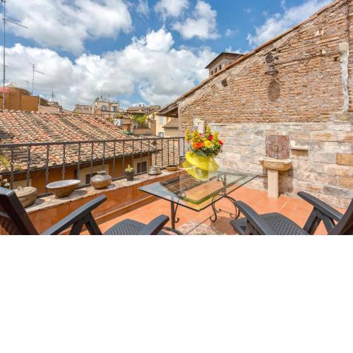 Rome as you feel - Vacche Apartment with Terrrace