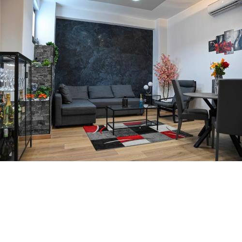 Romeo Zen Luxury Home