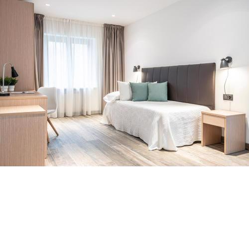 Ronces Hostel