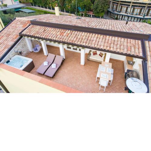 Rooftop Apartment