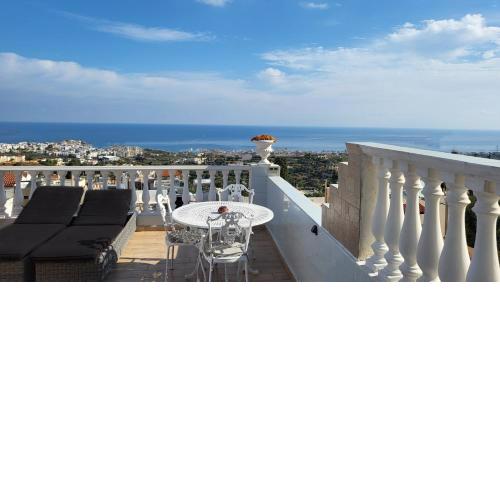 Room in Apartment - Korifi Suites Collection adults