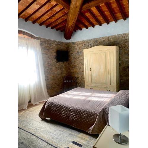 Room in BB - Alessio room overlooking the vineyards of Tuscany