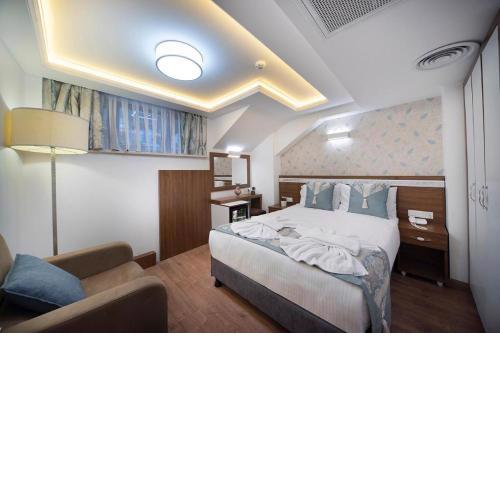 Room in Guest room - Lika Hotel - Comfortable Double Room in Istanbul