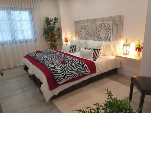 Room Plaza & Parking
