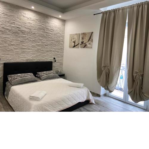 Room27