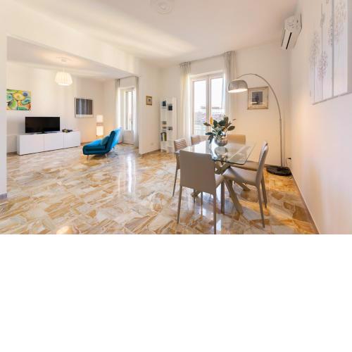 Roommo Artisti