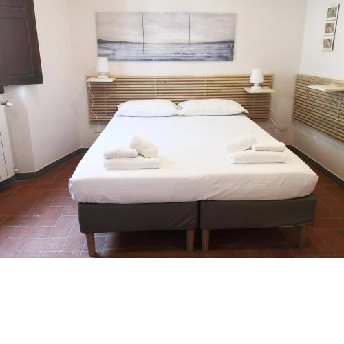 Roommo via dei Pilastri Ambra