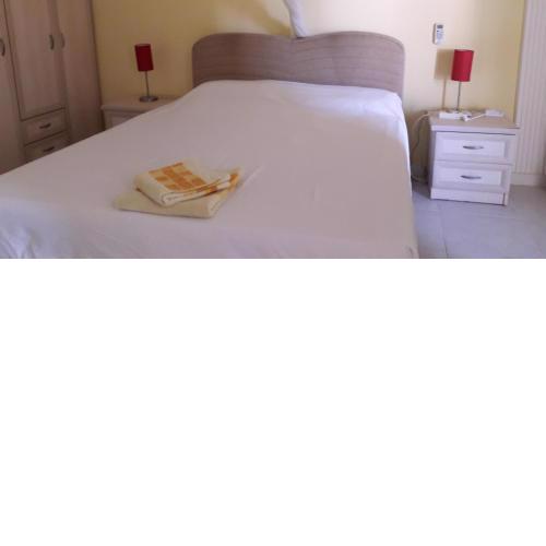 Rooms for Rent Altinkum Didim Turkey Super Location Close to Beach