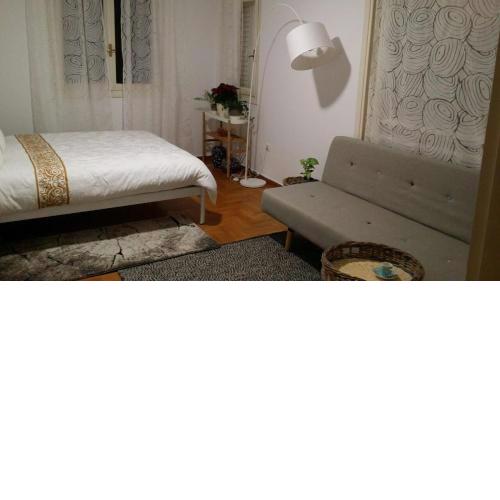 Rooms in Central Athens