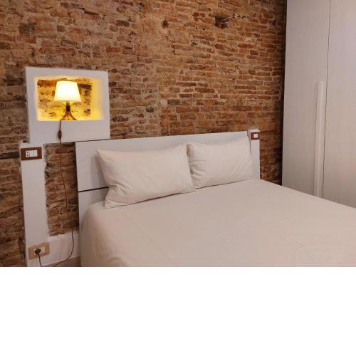 ROOMS PIAZZETTA LA MADDALENA 2
