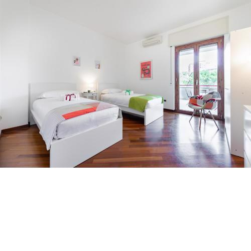 Roomy Apartment with terrace & parking