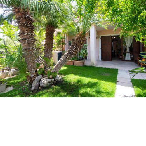 Rosa Holiday Home