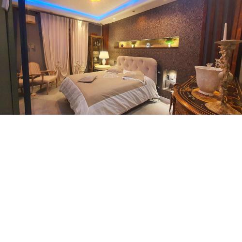 Rosa Luxury