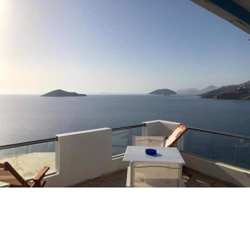 ROSA'S TREASURE at Spilia Leros