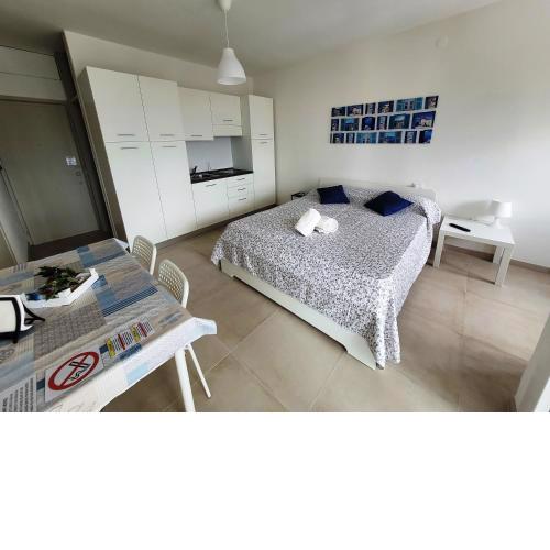 Rosato Double Lagoon & Sunset View Apartment