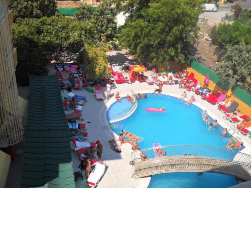 Rose Garden Apart Hotel