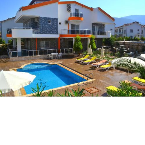 Rose Garden Boutique Hotel