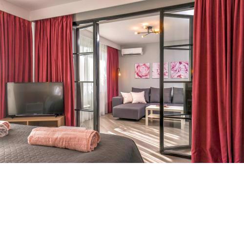 ROSÉ one bedroom designer apartment in city centre